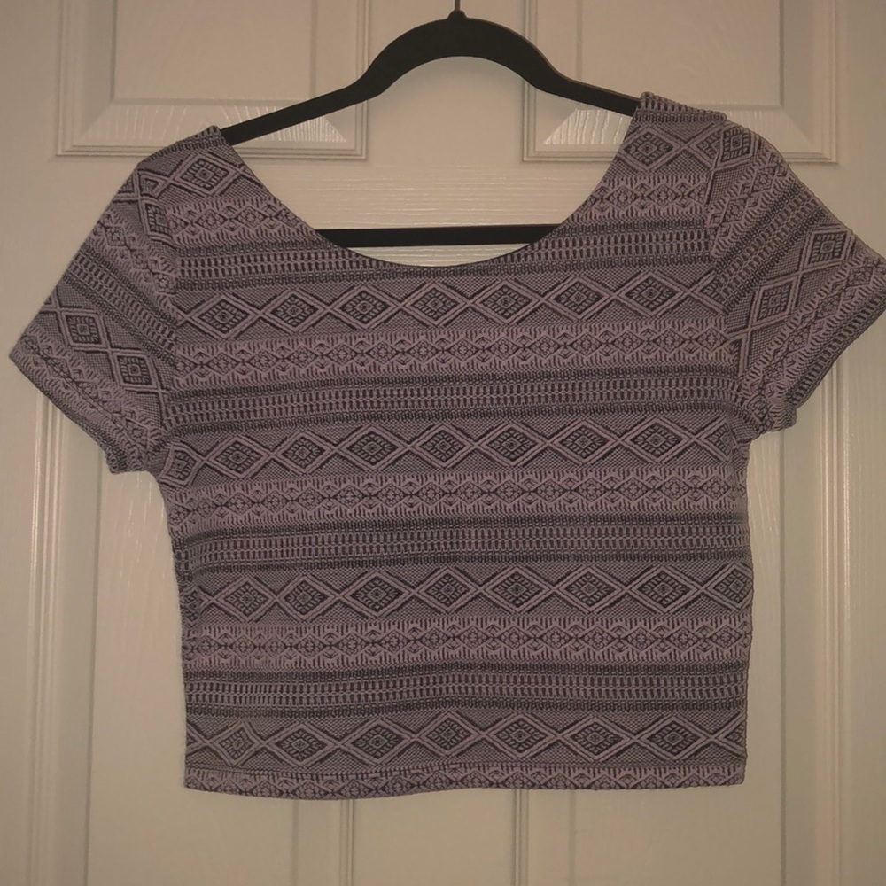 Crop top